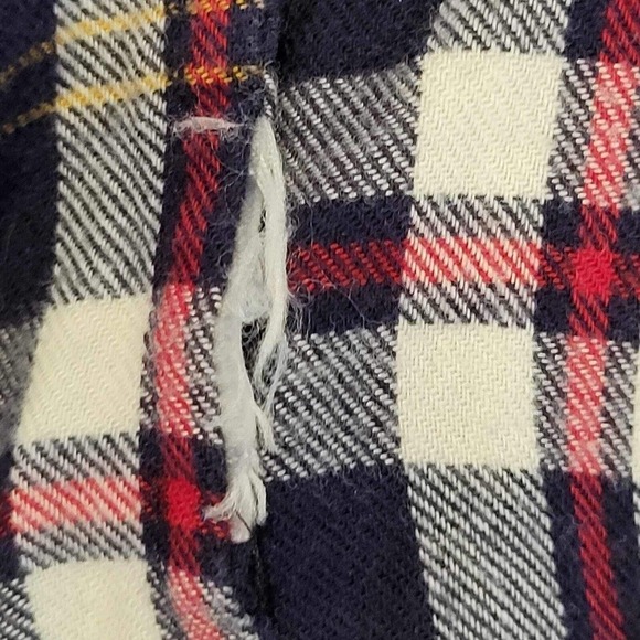 Eddie Bauer Flannel Shirt Women's Plus 2XL Blue Red Plaid Long Sleeve Button Up - Picture 7 of 8